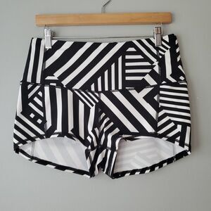 Victorias Secret Black White Striped Bike Athletic Shorts Womens LRG 3 In Inseam